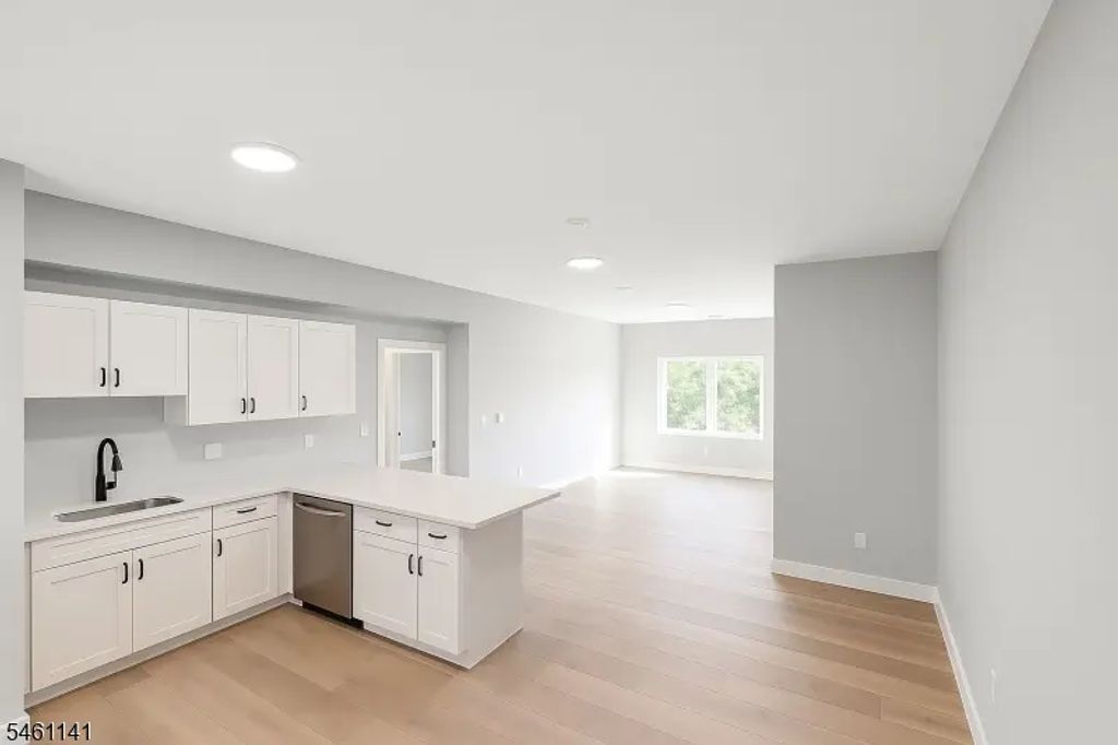 391 Springfield, Berkeley Heights Twp.