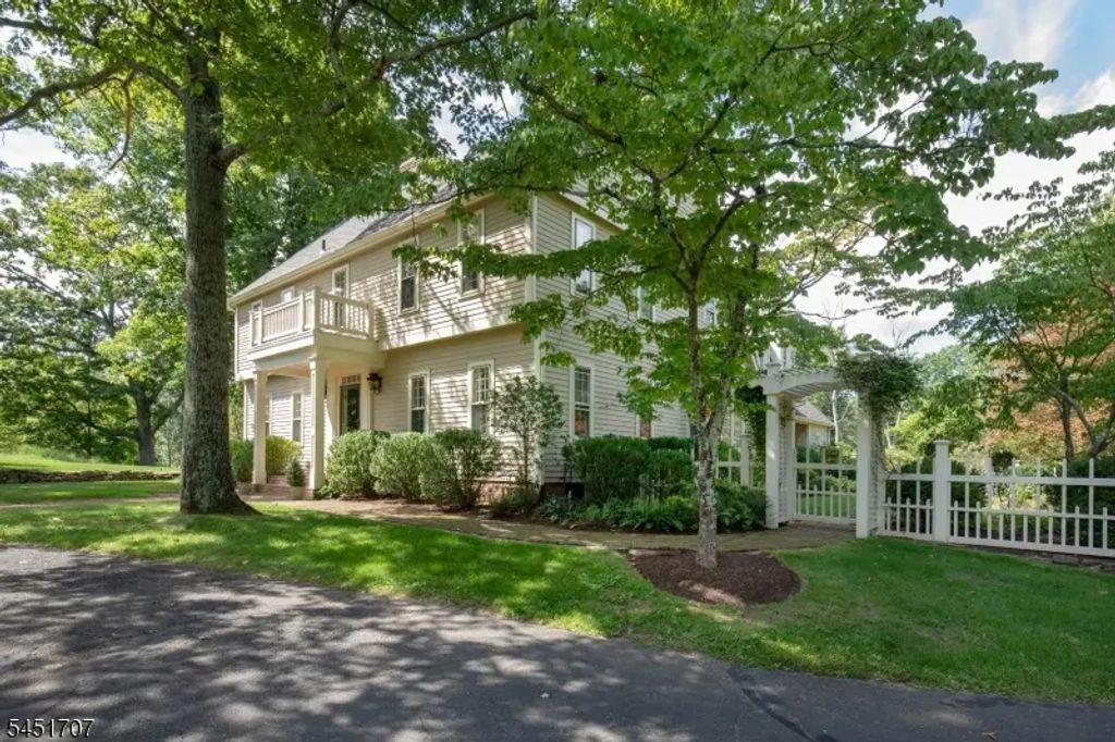 60 Potterstown Rd, Tewksbury Twp.