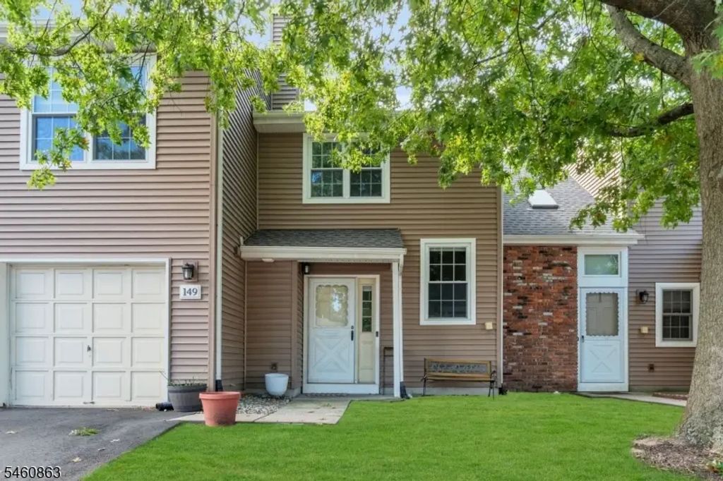 149 Skipton Pl, Franklin Twp.