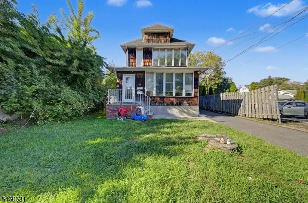 327 North Ave E, Cranford Twp.