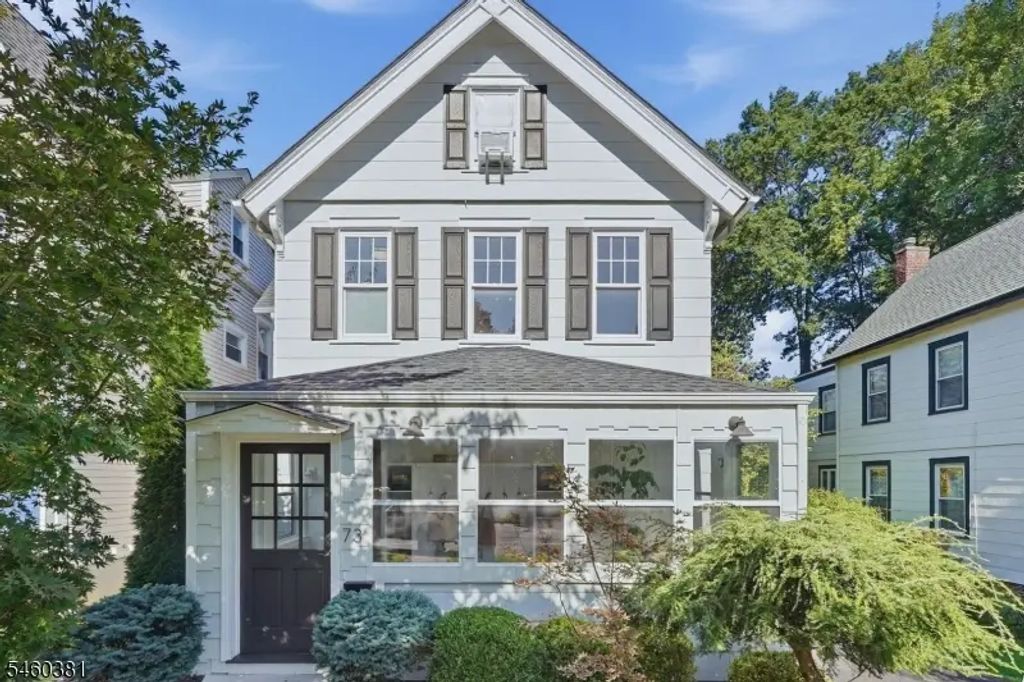 73 Riggs Pl, South Orange Village Twp.