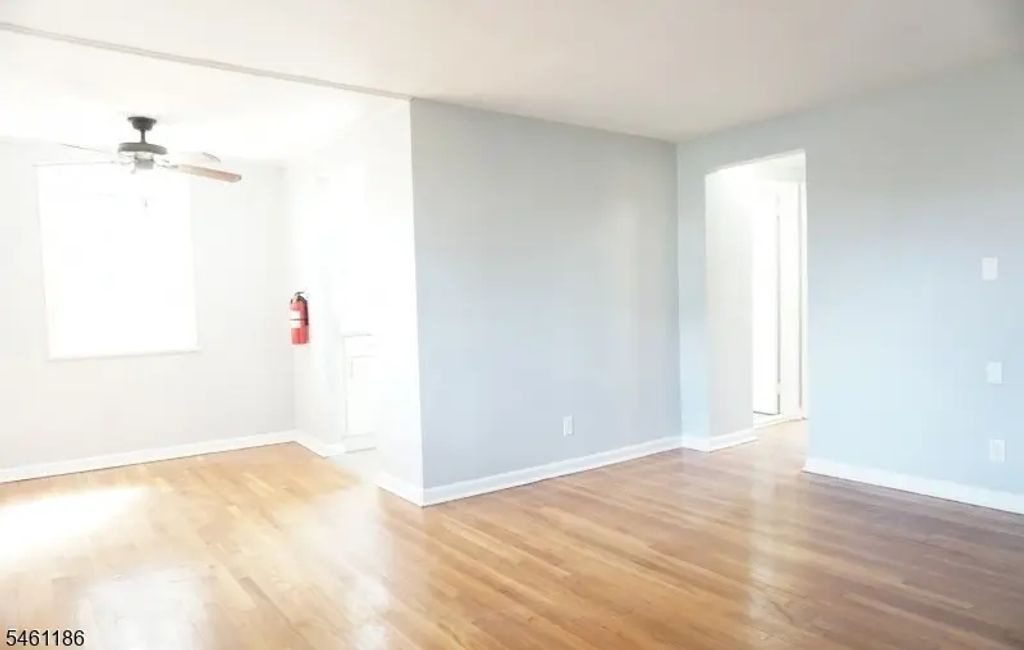 736 Audrey Dr Unit 1, Rahway City