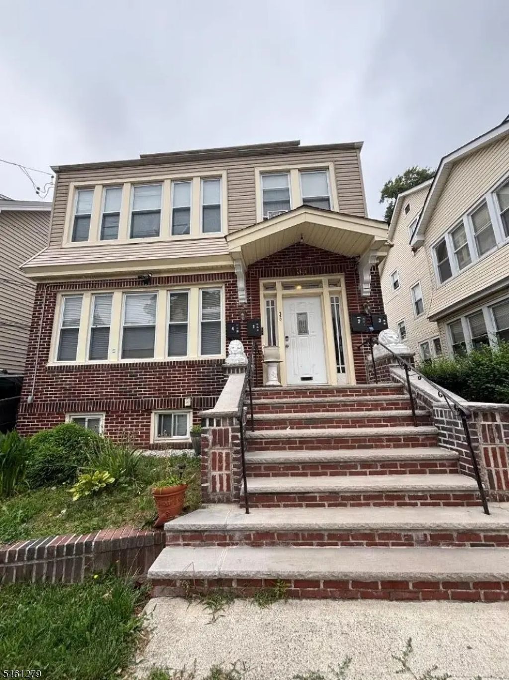 35 Monticello Ave, Newark City
