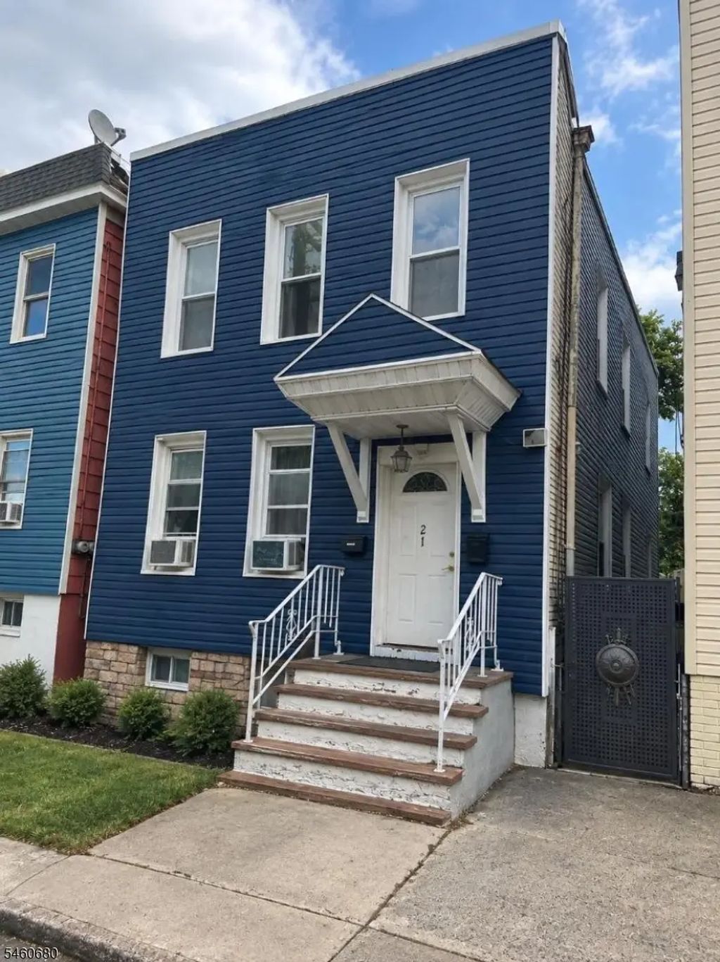 21 Summer St, Lodi Boro