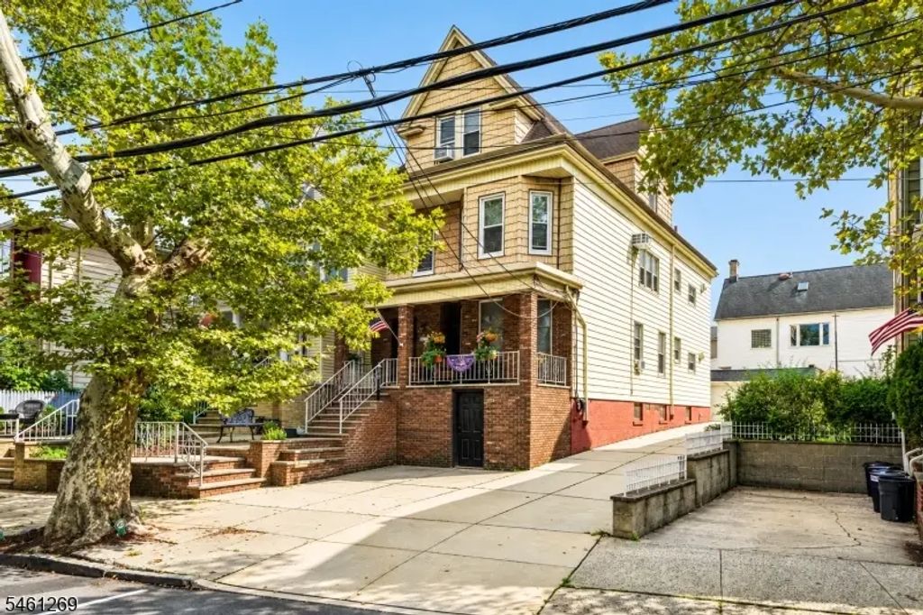 116 West 5th Street, Bayonne City
