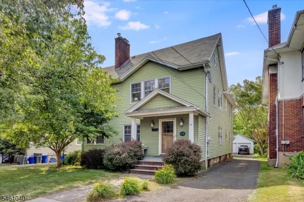 44 Walnut Cres, Montclair Twp.