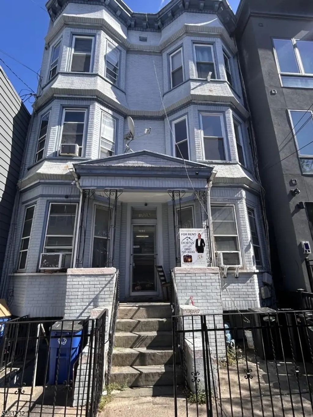 1006 Summit Ave, Jersey City