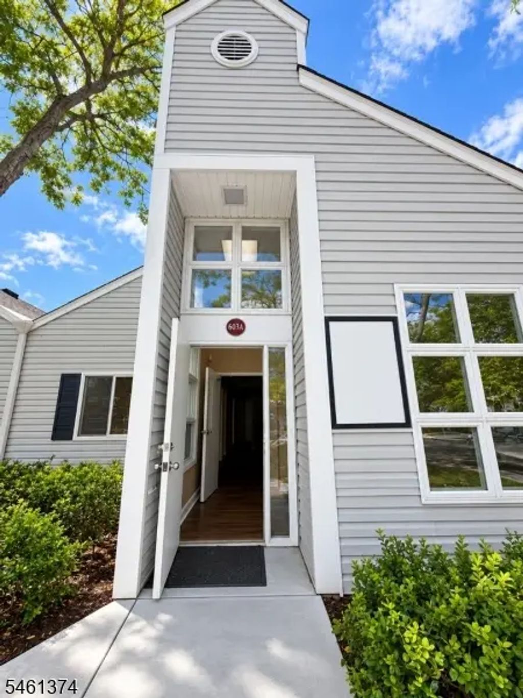 603a Omni Dr, Hillsborough Twp.
