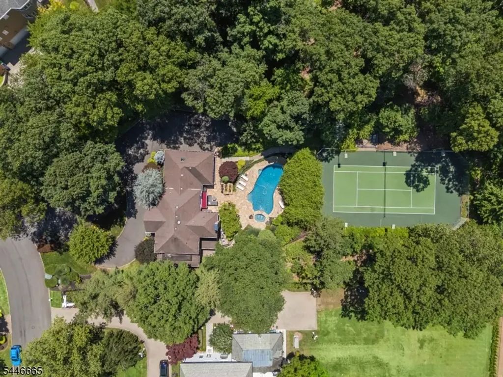 45 Acorn Road, Watchung Boro