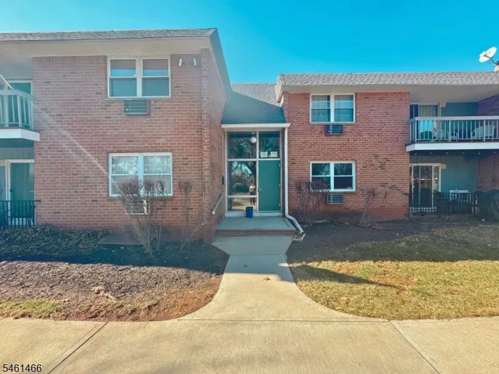 806 Eves Dr, Hillsborough Twp.