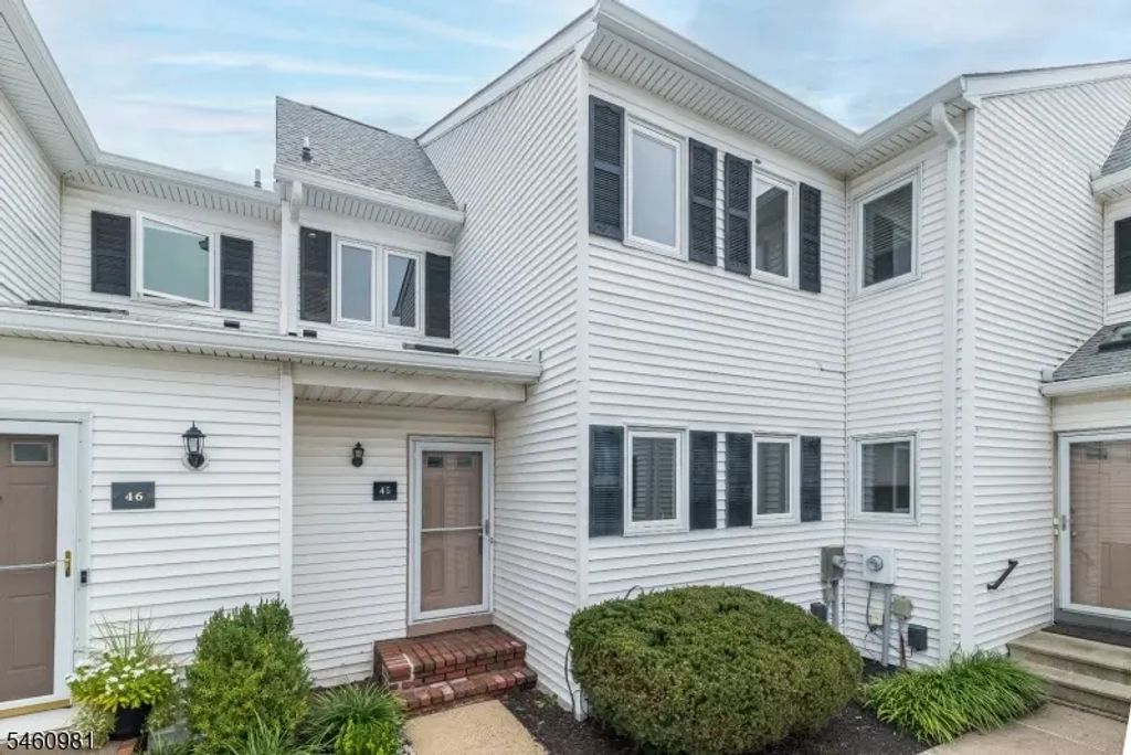 45 Coppermine Village, Flemington Boro