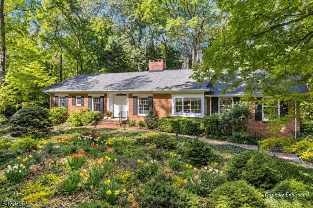527 Ridge Rd, Watchung Boro