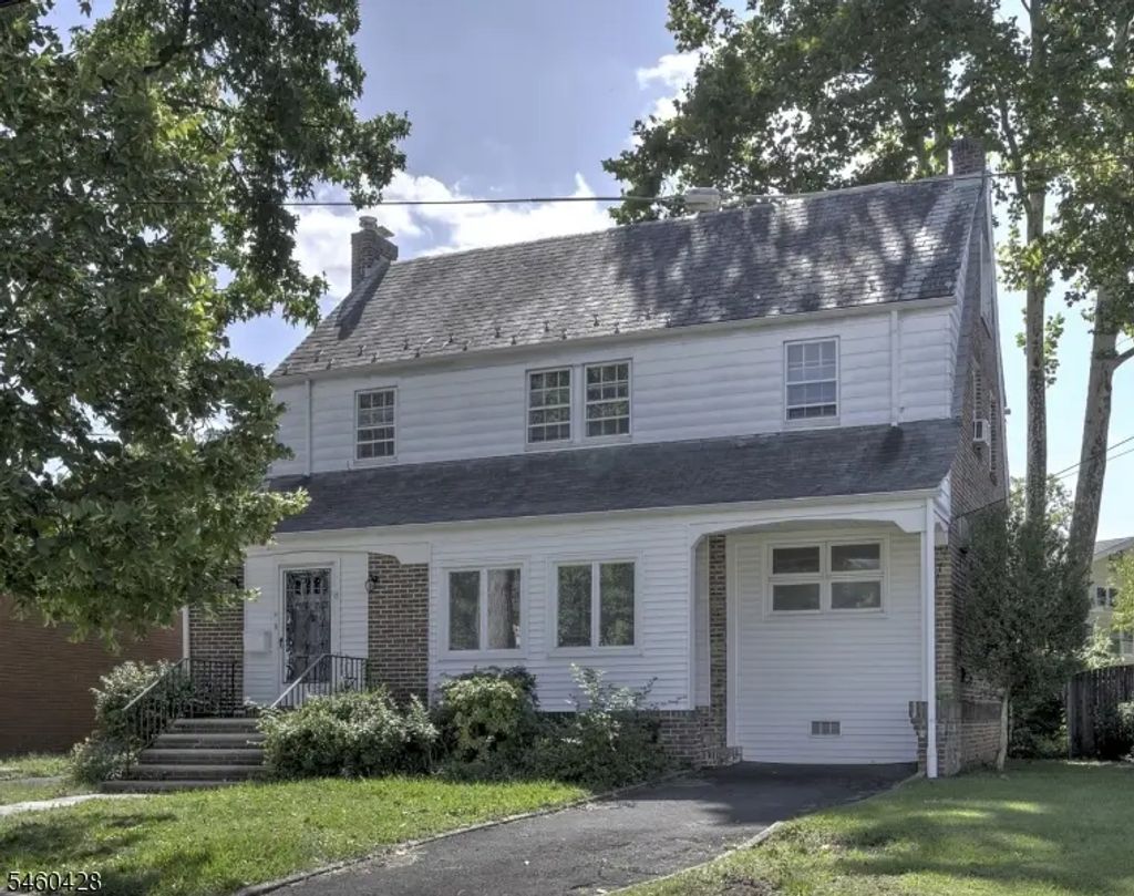 8 Decker Ave, Elizabeth City