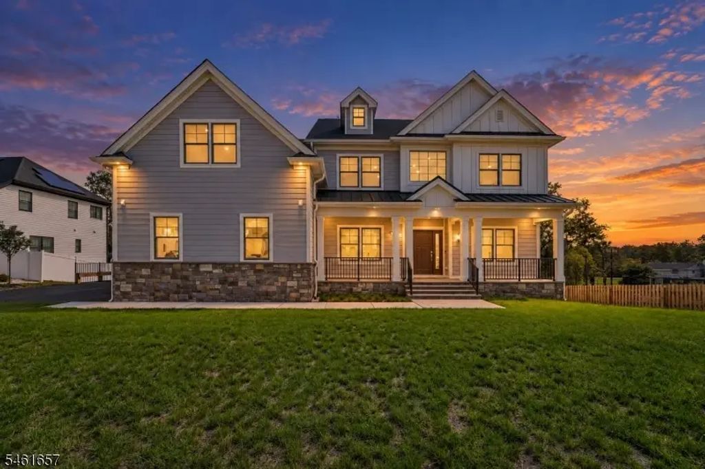 11 Scarlet Dr, Piscataway Twp.