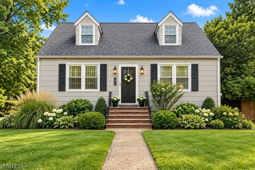 372 South Union Ave, Cranford Twp.