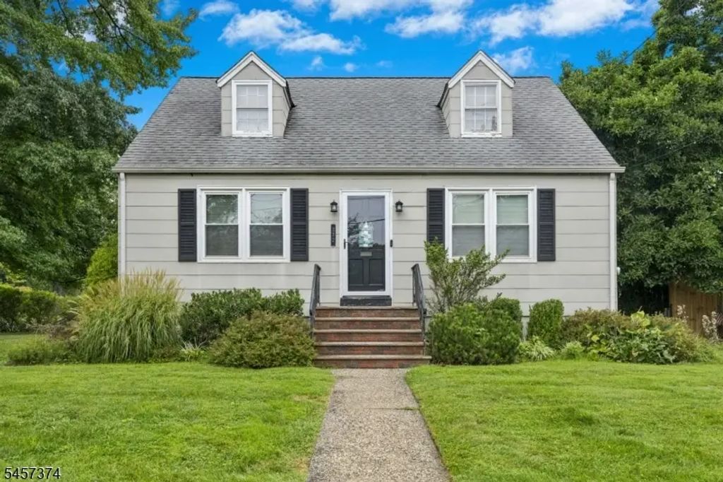 372 South Union Ave, Cranford Twp.