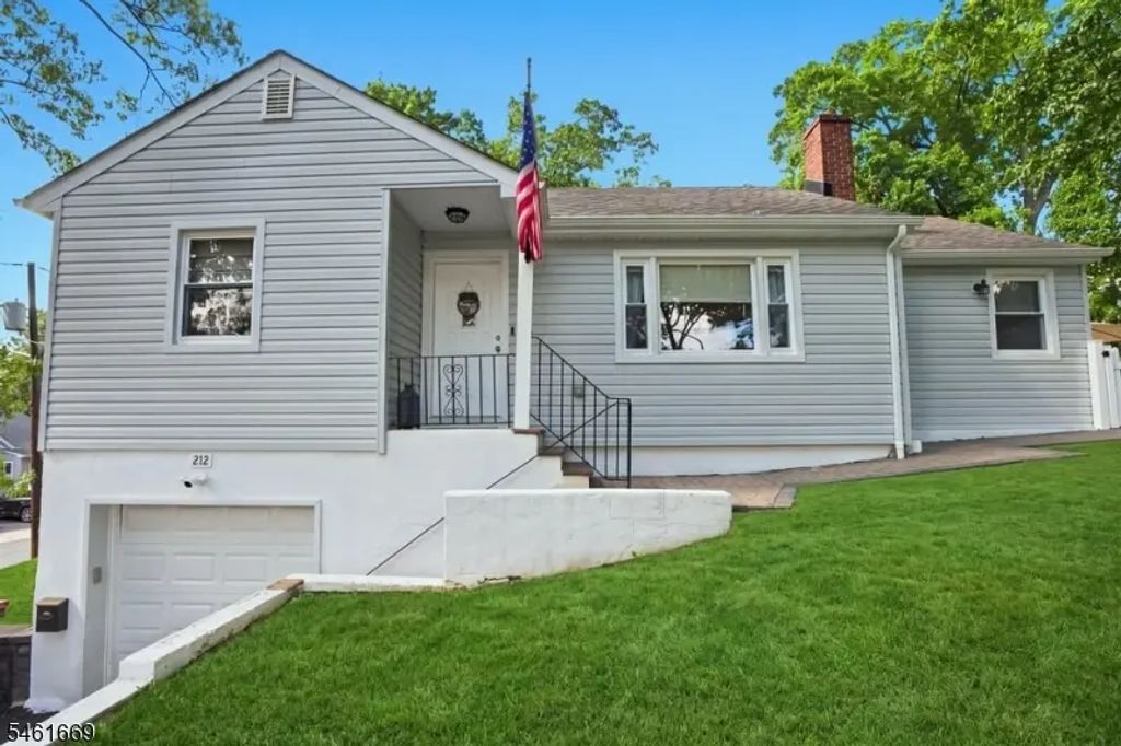 212 Hancox Ave, Nutley Twp.