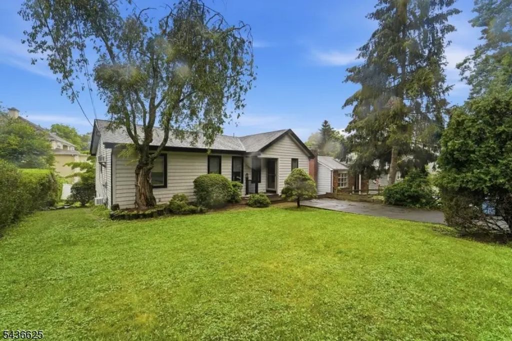 68 Seminole Ave, Rockaway Twp.