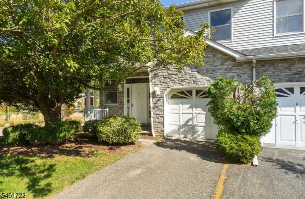 5 Wiley Ct, Parsippany-Troy Hills Twp.