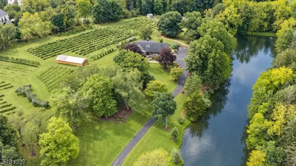 12 Craig Rd, Readington Twp.