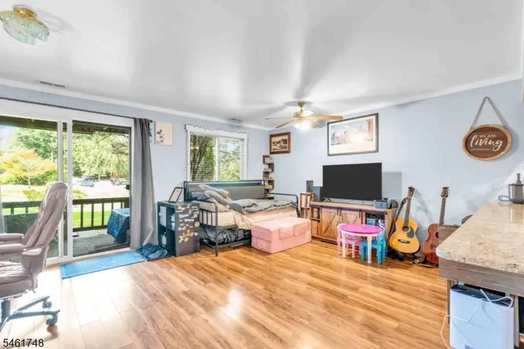 3 Beaver Creek Dr, Vernon Twp.