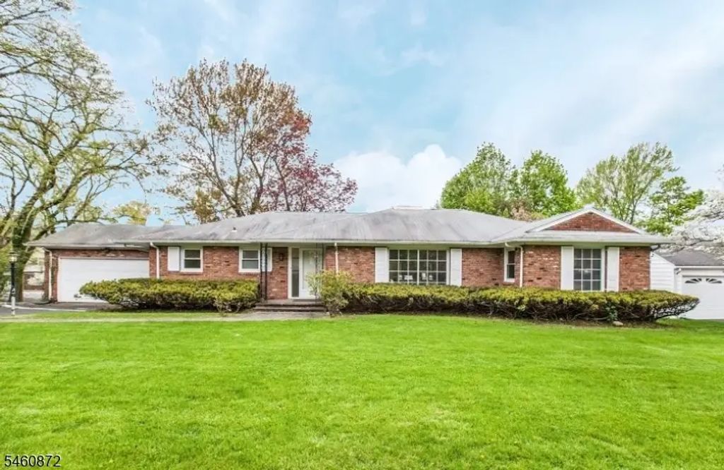 1 Deerfield Rd, Millburn Twp.