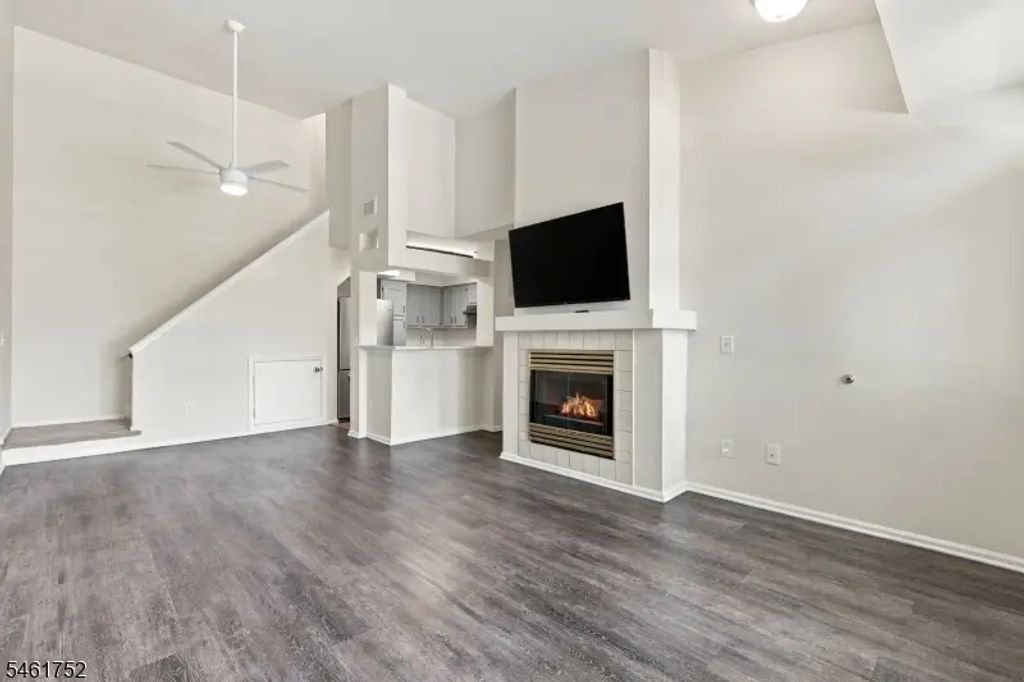24 Wescott Road, Bedminster Twp.