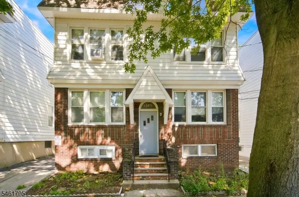 507 Beardsley Ave, Bloomfield Twp.