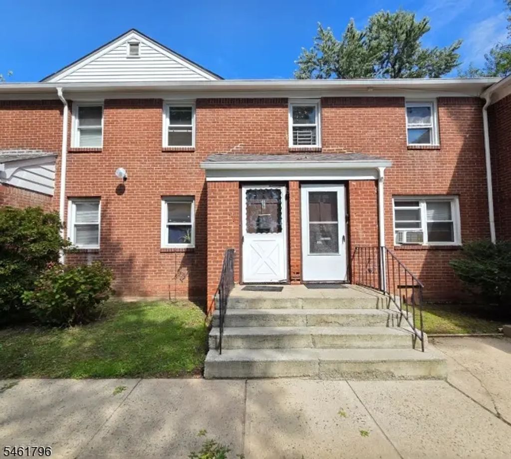 140 Van Houten Ave, Passaic City
