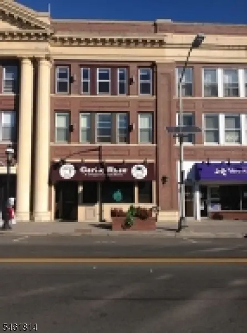 28 North Ave, Cranford Twp.