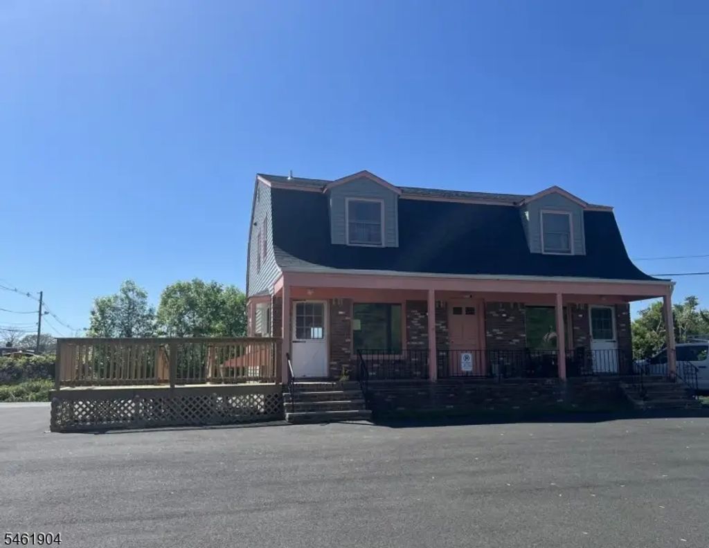 5 Church St, Vernon Twp.