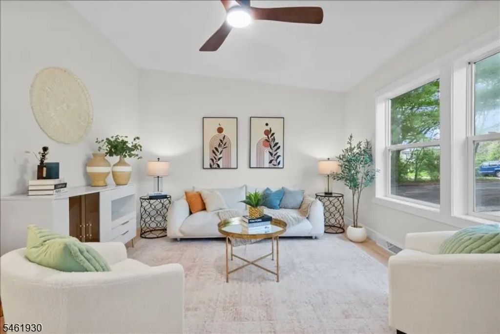 93 River View Way, Montague Twp.