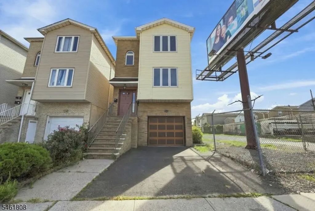 250 Passaic Ave, East Newark Boro