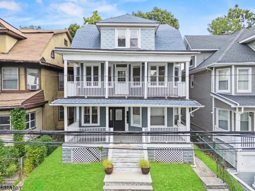 37 Mapes Ave, Newark City