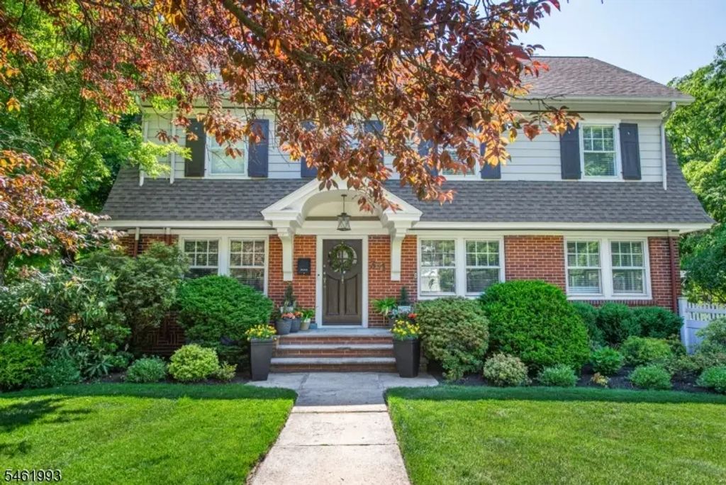 331 Grove St, Montclair Twp.