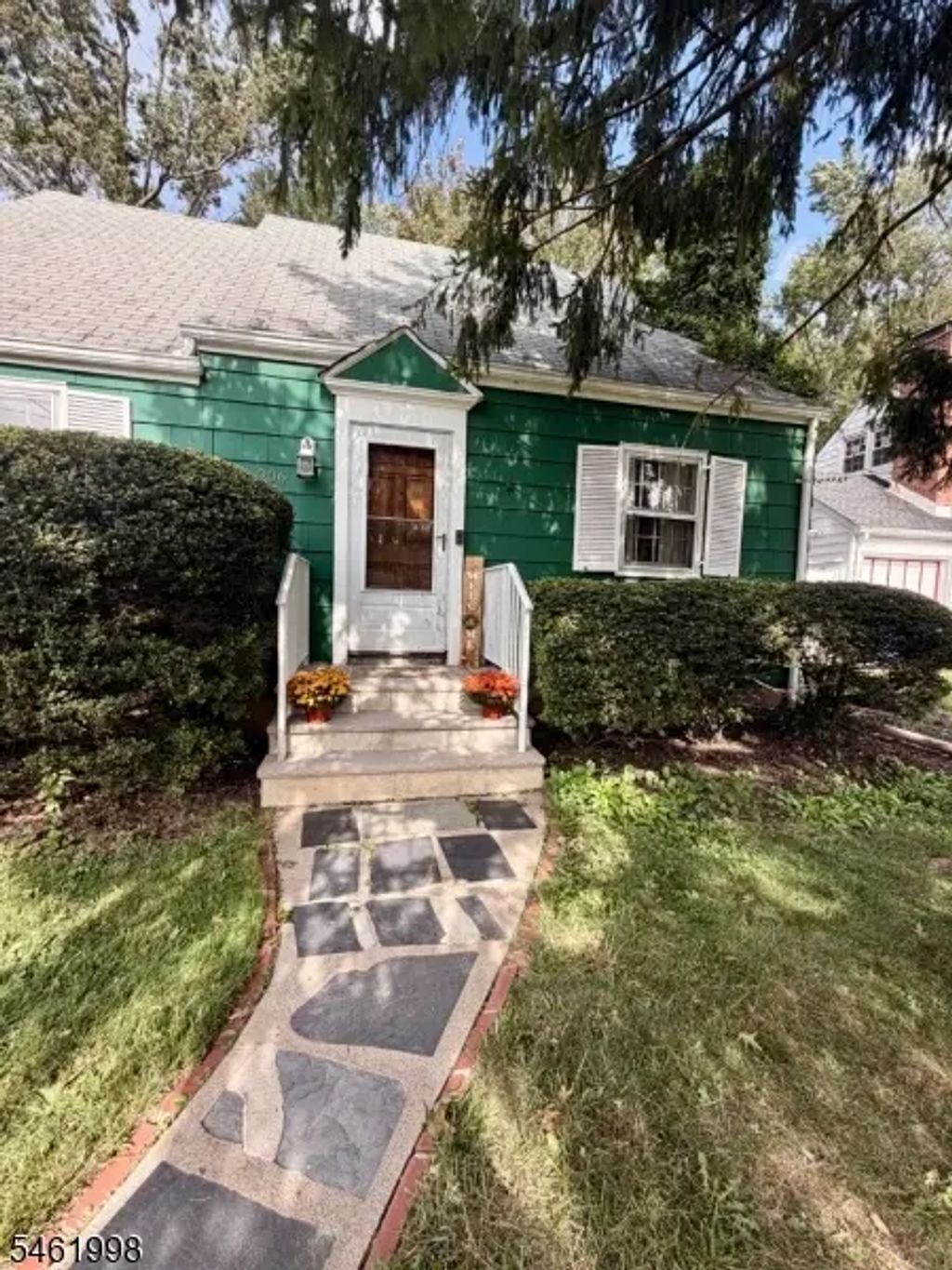 206 Delacy Dr, North Plainfield Boro