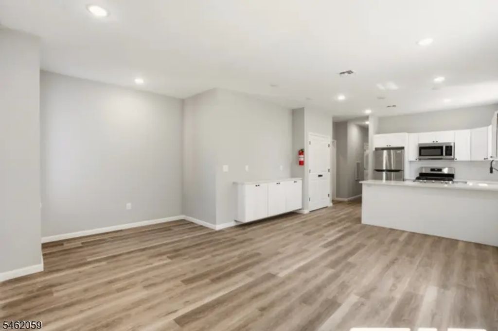 31 Watson St, Paterson City