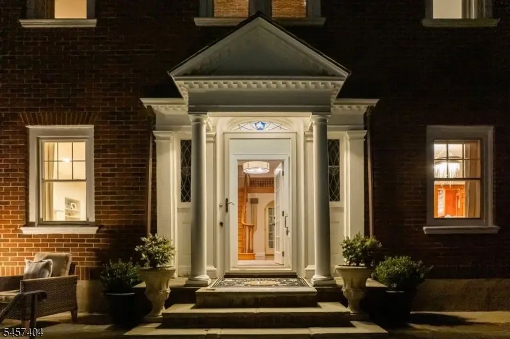 174 Highland Ave, Montclair Twp.