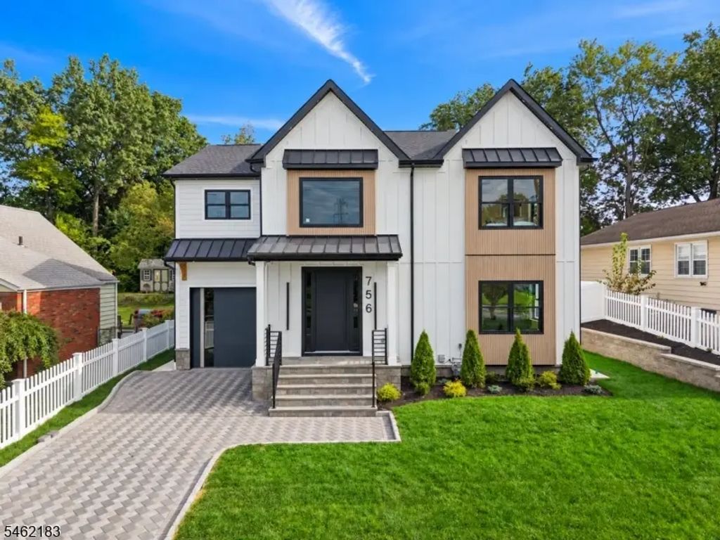 756 Allwood Rd, Clifton City