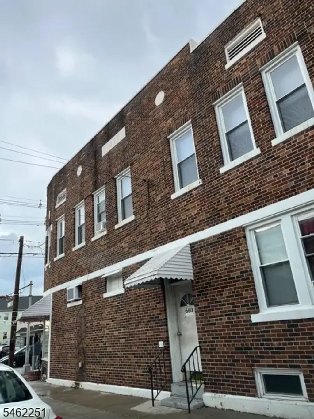 660 Summer St, Elizabeth City