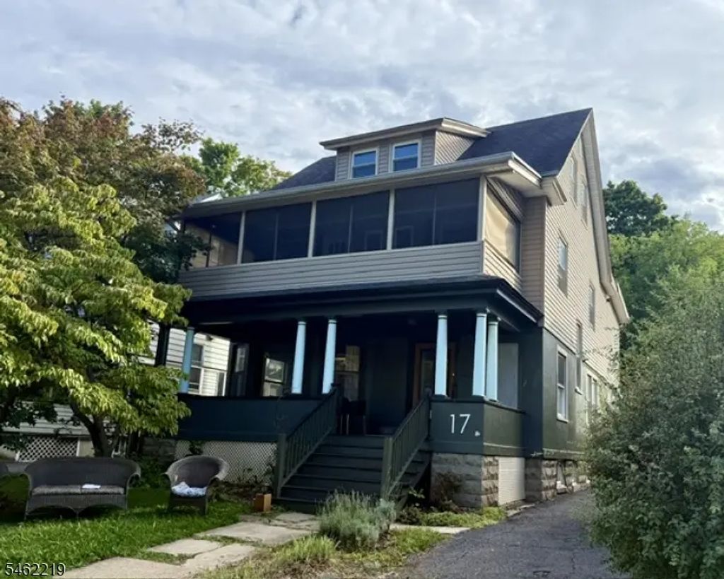 17 Oxford St, Montclair Twp.