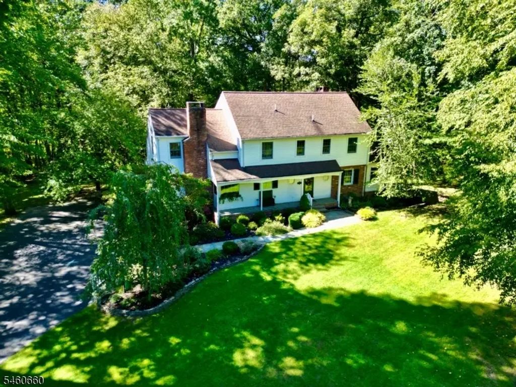 463 Laurel Ln, Kinnelon Boro