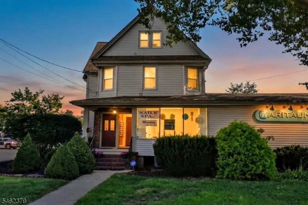 175 Center Ave, Westwood Boro