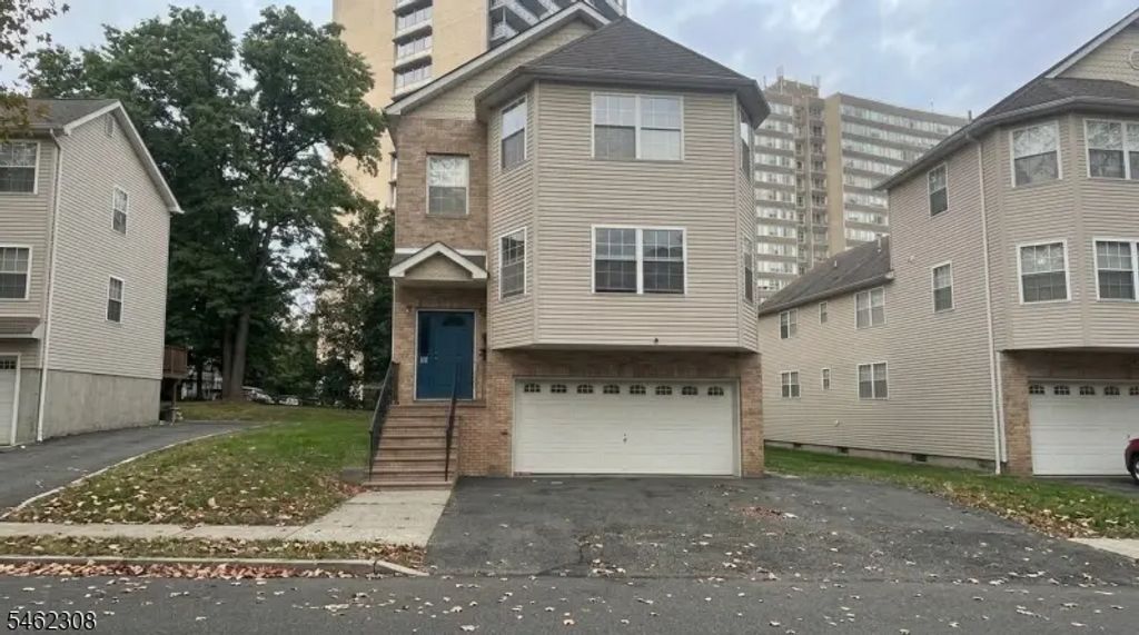 54 Melrose Ave, East Orange City