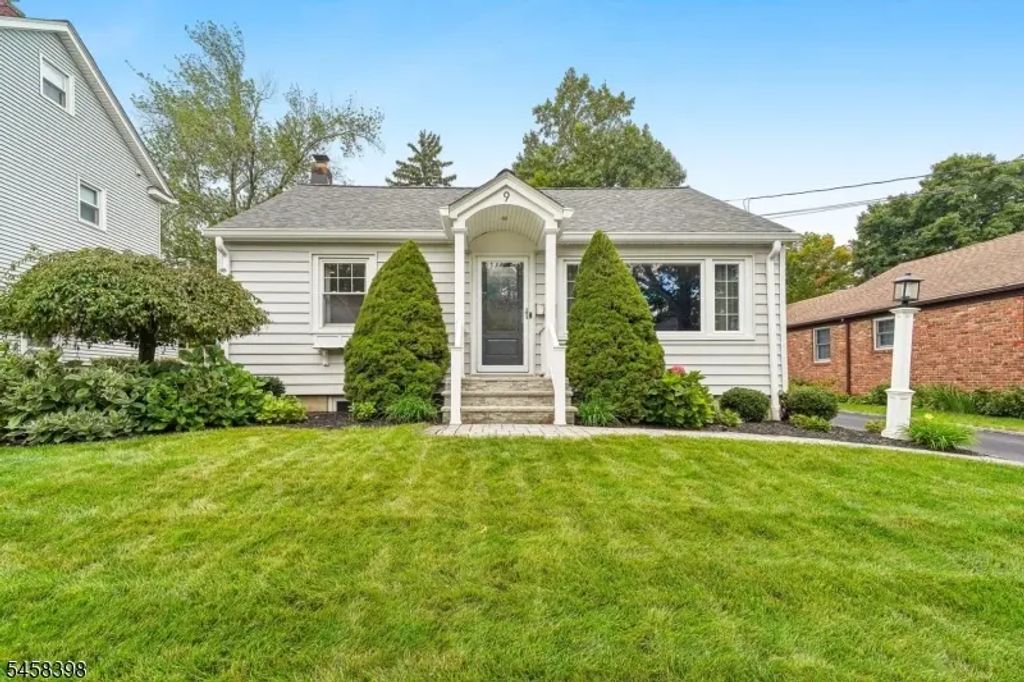 9 Greenfield Ave, Summit City