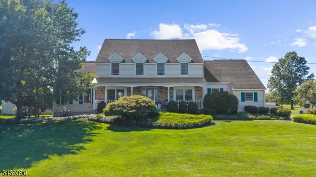 36 Kingsridge Rd, Kingwood Twp.