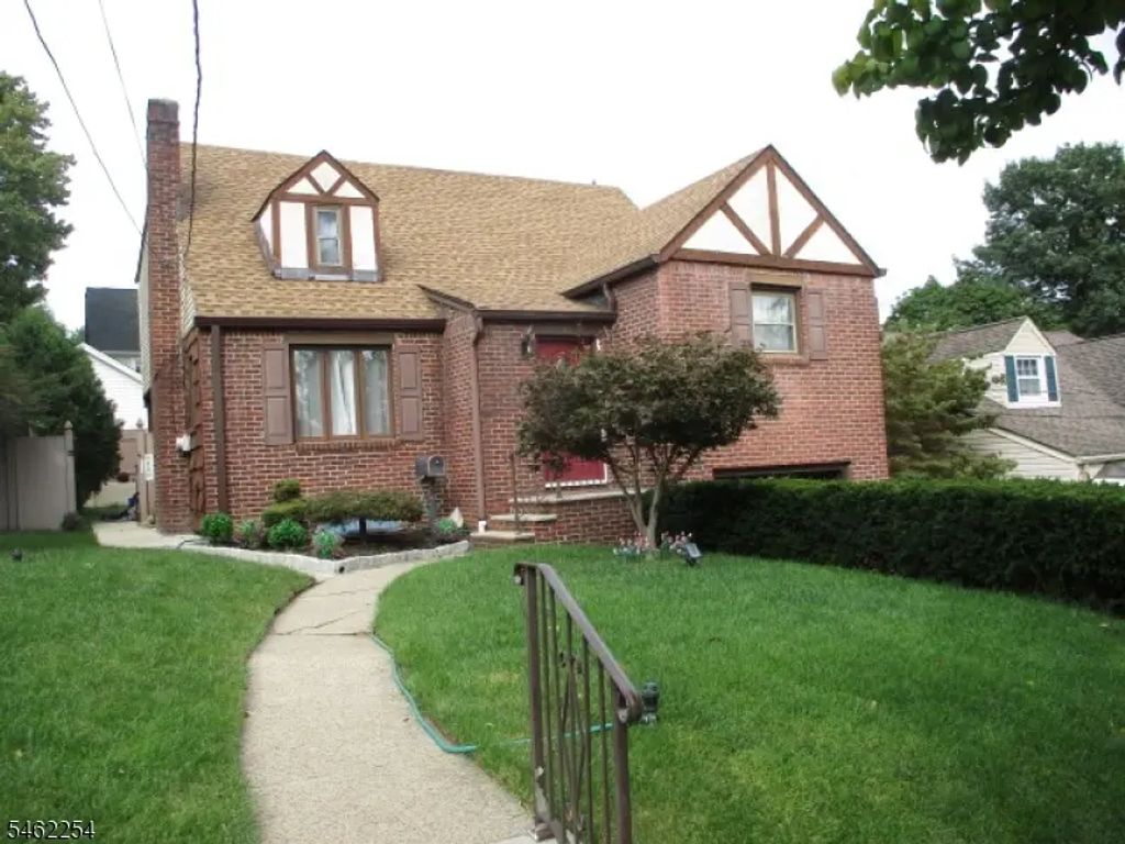 32 Newman Ave, Nutley Twp.