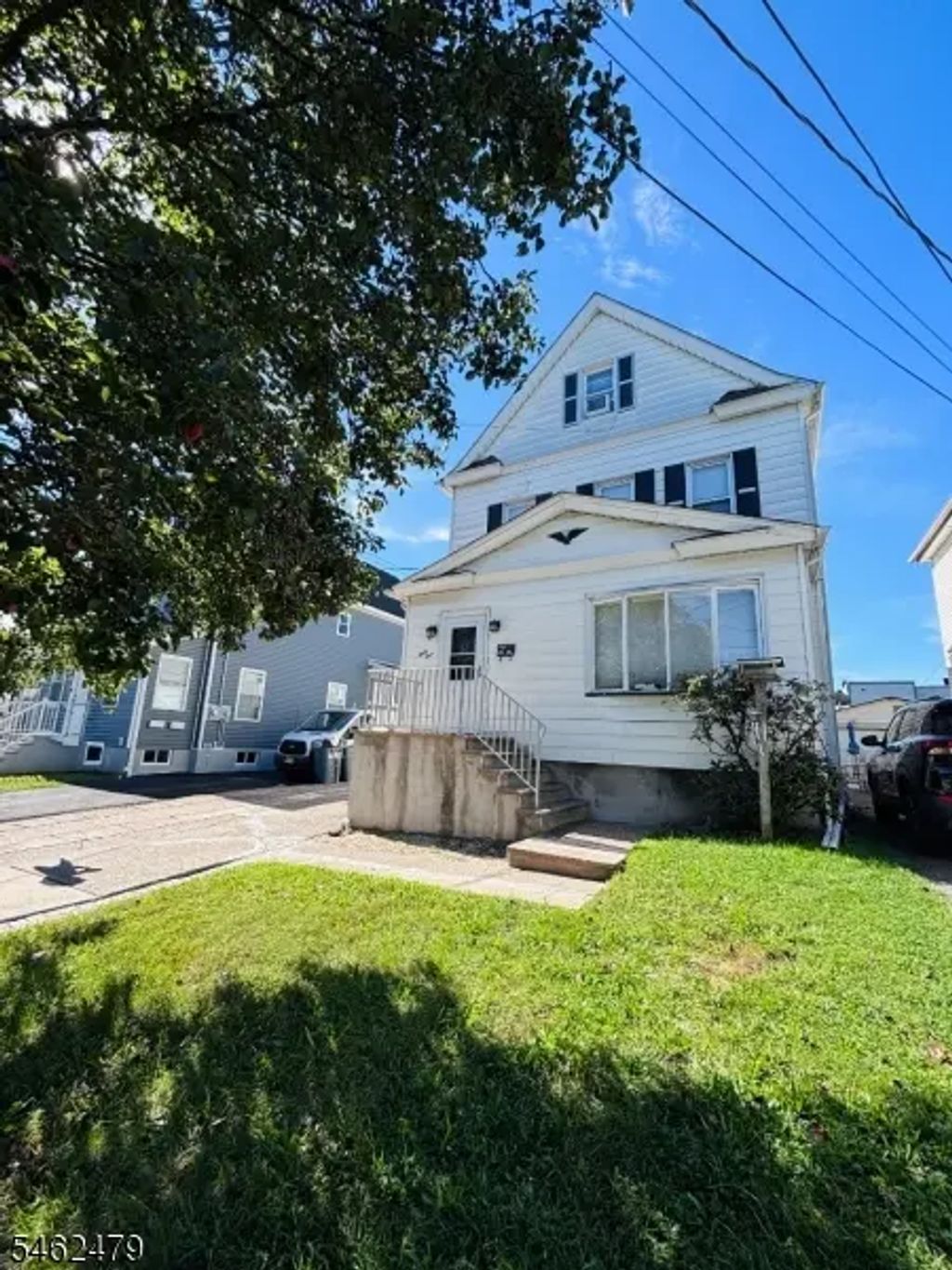 64 Avenue C, Lodi Boro