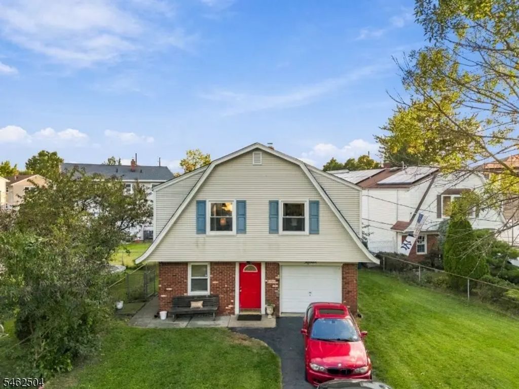 15 South St, Ridgefield Park Village