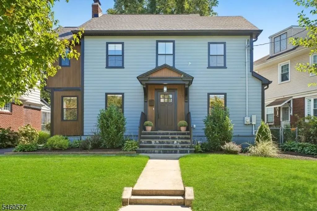 39 Walnut Cres, Montclair Twp.